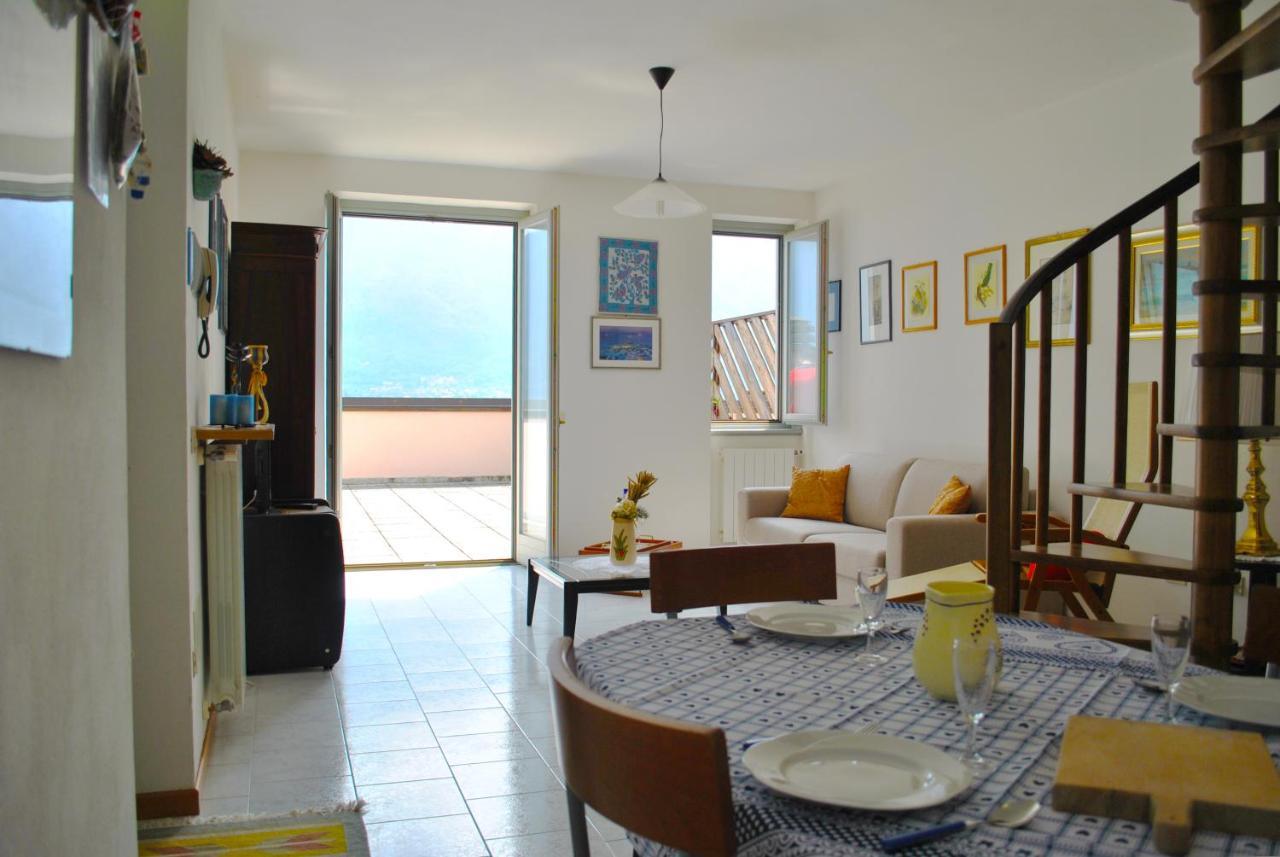 Loft With Big Terrace Lake View Apartman Sala Comacina Kültér fotó