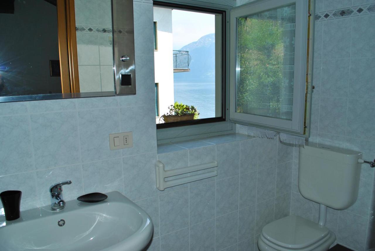 Loft With Big Terrace Lake View Apartman Sala Comacina Kültér fotó